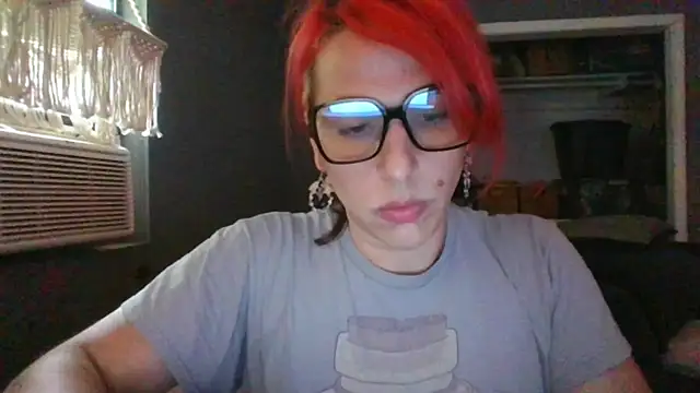 mayra mayhem online show from April 9, 6:25 pm