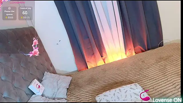 Nathalie Lustx online show from February 26, 5:40 pm