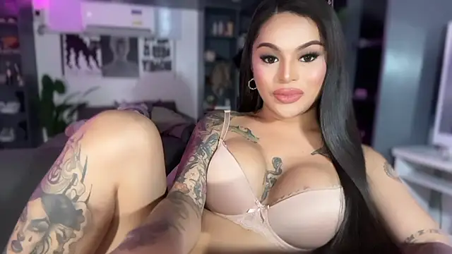 unbotheredPrincess online show from May 11, 12:21 pm