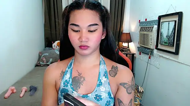 lil fantacy online show from October 12, 11:46 am