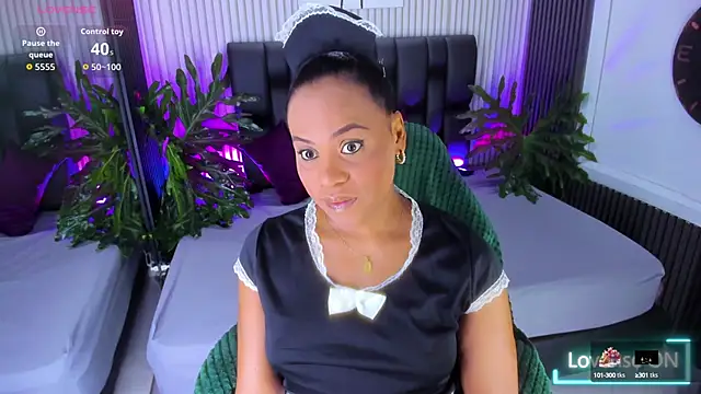 AriebonyBrooke online show from October 10, 12:17 pm