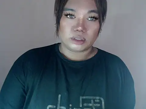 Snapshot of itsmeyourgirlfucker chatting on October 21, 11:45 am itsmeyourgirlfucker online show from October 21, 11:45 am