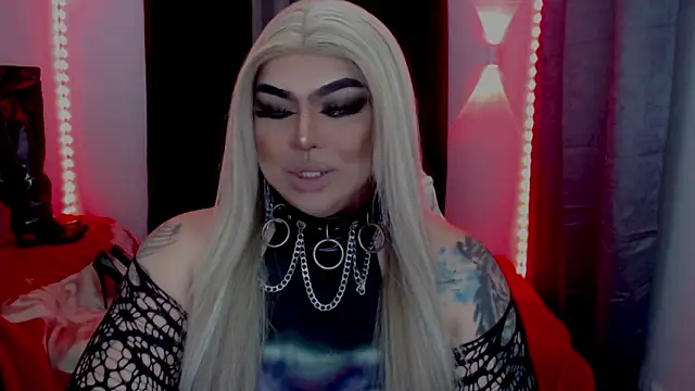 michellevixen922 online show from February 1, 5:28 am