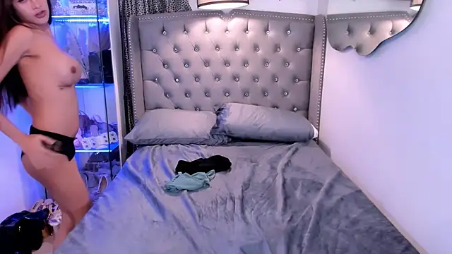 Lars empress online show from September 9, 1:43 pm