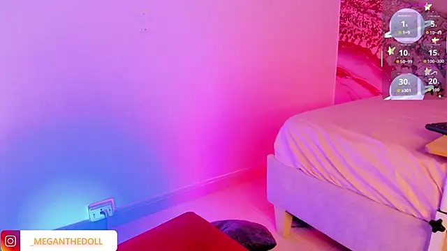 Snapshot of Sayary_Thedoll_ chatting on October 15, 8:20 pm Sayary Thedoll online show from October 15, 8:20 pm