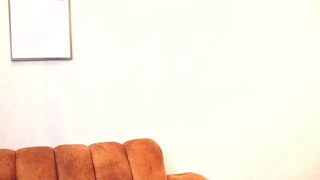 Ariaa Isabell online show from October 21, 6:20 pm