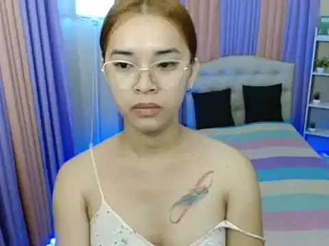 SeductiveAppleTS online show from March 10, 8:01 pm