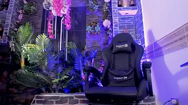 Kirby Carrington online show from February 13, 4:36 pm