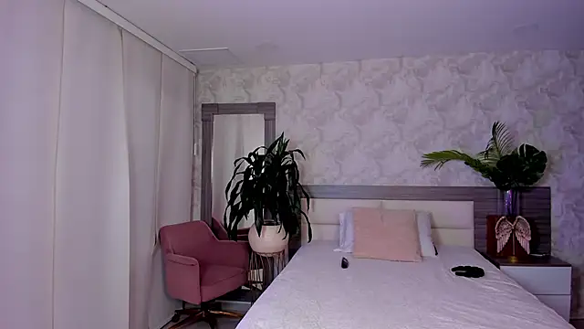 Alaiaguerra online show from April 11, 7:50 pm