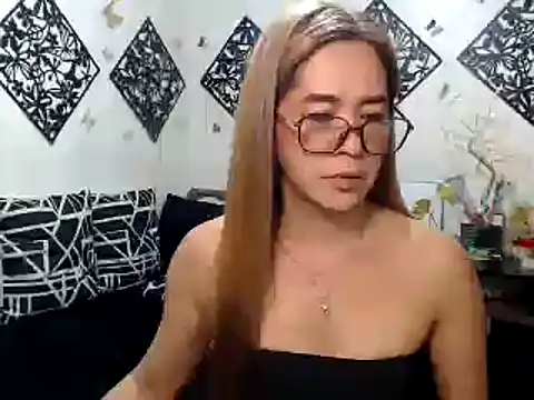TheMISTRESSx69 online show from June 3, 2:02 am