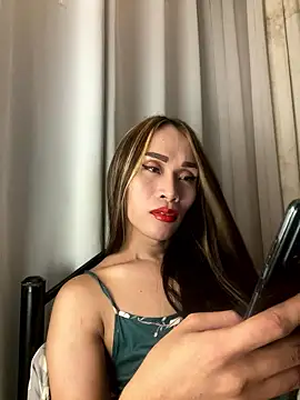 RomanticPearlTS online show from January 15, 1:10 pm