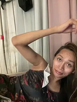 RomanticPearlTS online show from February 13, 2:13 pm