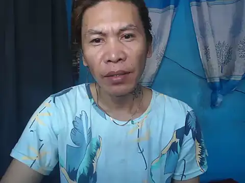 YourTopweng online show from April 15, 1:33 am