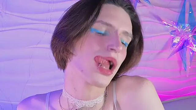 madi snow online show from January 9, 8:41 am