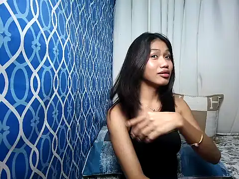 Its mariemaefox online show from February 3, 7:46 am