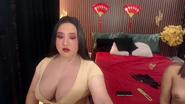 Hotcum ella online show from September 19, 1:11 am