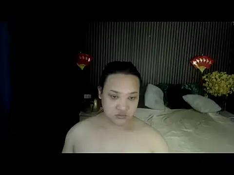 Hotcum ella online show from October 6, 11:16 pm