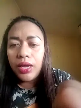 EmmaKantutera online show from December 5, 8:42 am