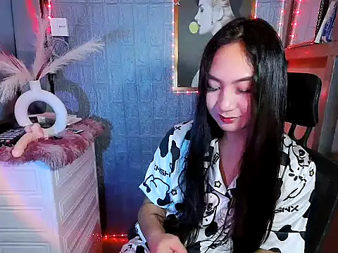 Nathalie Smith19 online show from April 12, 6:33 pm