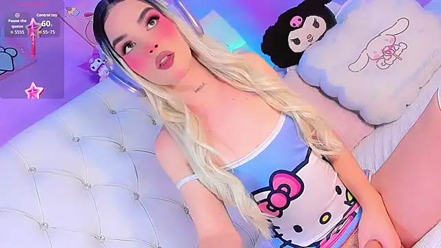 Cattleya White ll online show from December 13, 9:21 pm