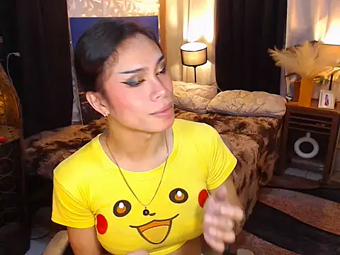 WILDROXIE online show from October 23, 11:31 pm