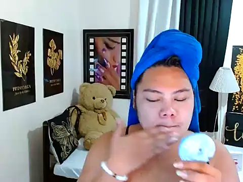 TSbrianaHugeCock online show from March 14, 1:48 pm