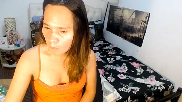 NinaDOM4CUM online show from April 15, 11:04 am