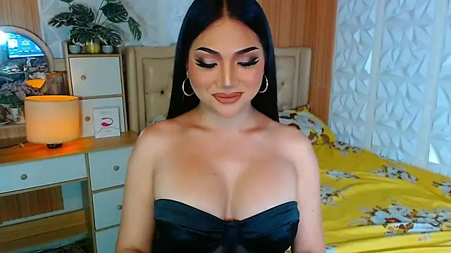 QueenMistressMaria online show from October 12, 10:40 am