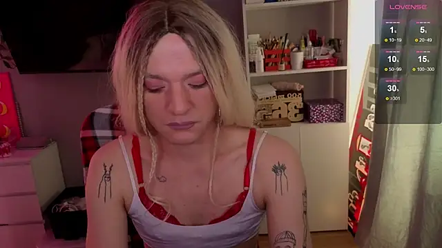 Kkkylie online show from March 28, 12:07 pm