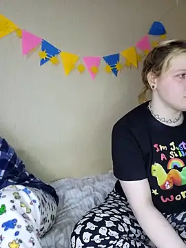 ricky feline online show from September 23, 4:56 pm