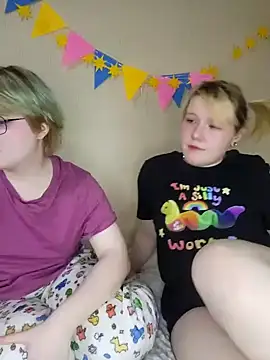 ricky feline online show from October 1, 6:52 pm