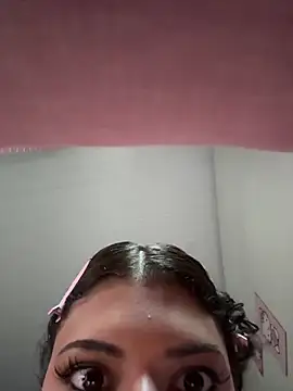 luluzinhax online show from April 9, 7:53 pm