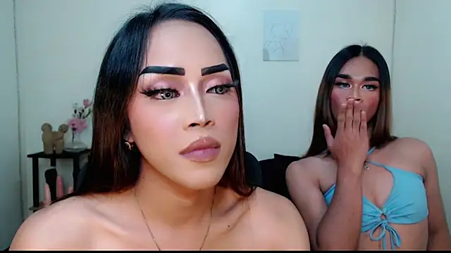 Snapshot of Lessandra_Lust chatting on September 20, 10:04 pm Lessandra Lust online show from September 20, 10:04 pm