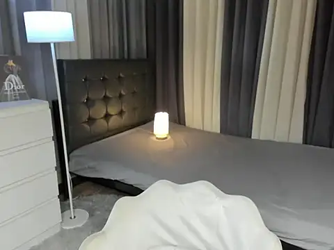 Blaire Samantha online show from November 27, 7:44 am