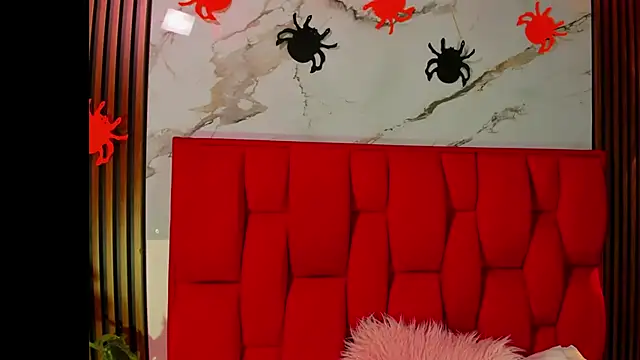 luy star  online show from October 30, 3:49 am