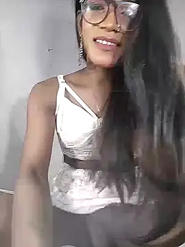Snapshot of Winterbunny95 chatting on October 20, 9:18 pm Winterbunny95 online show from October 20, 9:18 pm