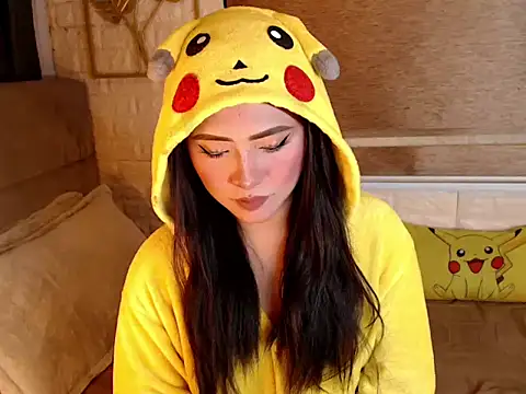 yourdevilsweettsx online show from March 18, 12:15 pm