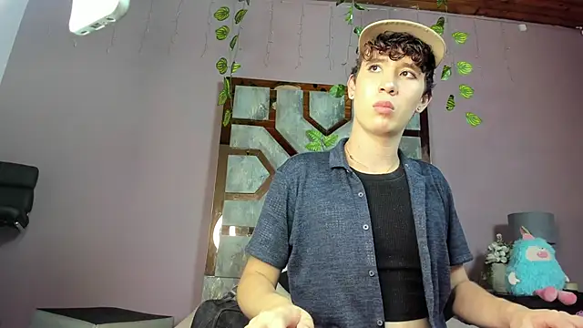 Electra Gosselin online show from April 5, 12:19 am