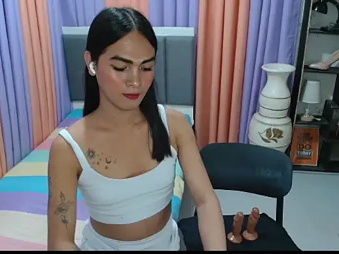 Sedictive Samantha online show from September 28, 9:25 pm