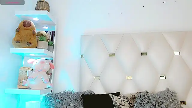  IsabellaRousse online show from February 3, 8:14 pm