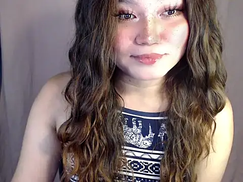 Eyes-on-me online show from November 23, 4:20 pm