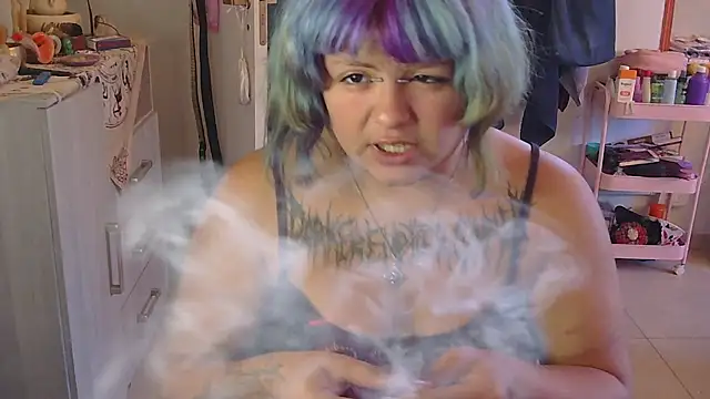 crucifxcked online show from February 24, 10:41 am