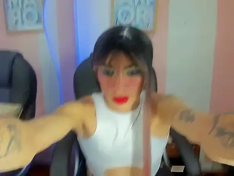 Mila Leon online show from November 8, 1:39 am