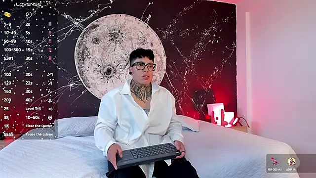 JoaoAndLexy online show from October 16, 1:55 pm