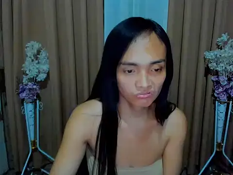 xAsianTOPModelx online show from March 22, 4:22 pm