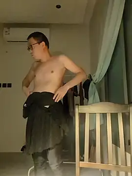 yewuzhibb online show from October 10, 3:24 pm