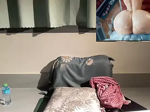 yewuzhibb online show from October 14, 6:31 pm