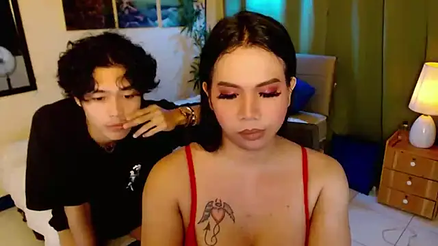 Snapshot of AsianCarl chatting on October 7, 1:34 pm AsianCarl online show from October 7, 1:34 pm