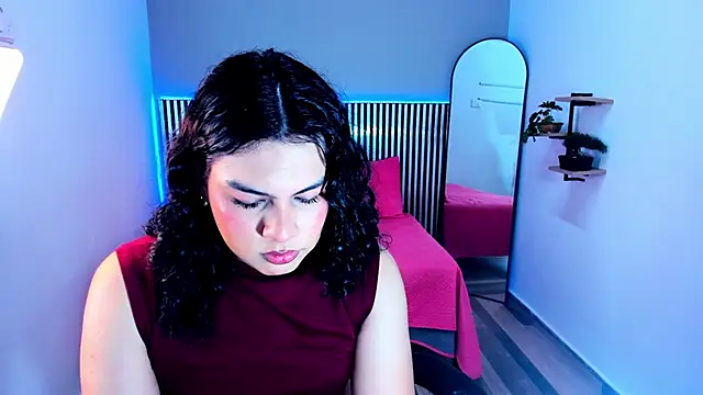 Little Alli online show from December 16, 12:59 am