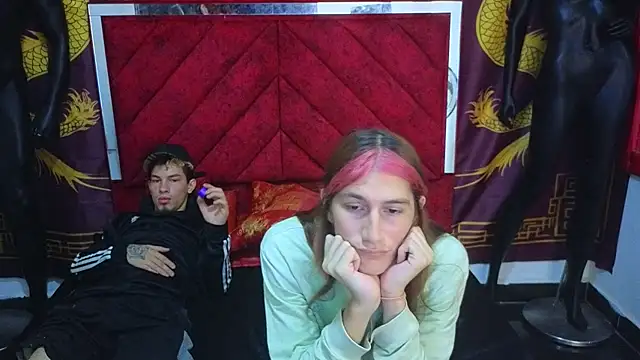 Pride couple online show from November 25, 1:29 am